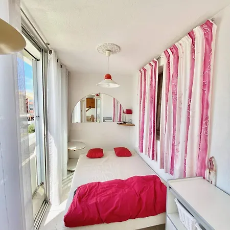 Lejlighed 1 Chambre, 6 Personnes Dans Avec Piscines *